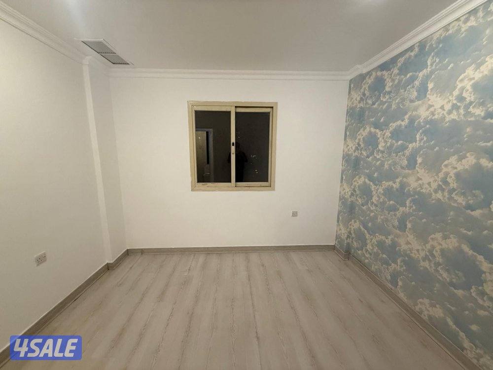 شقق للايجار حولي كويتين فقط فاضي وخلو غرفه صاله حمام مطبخ باركن0