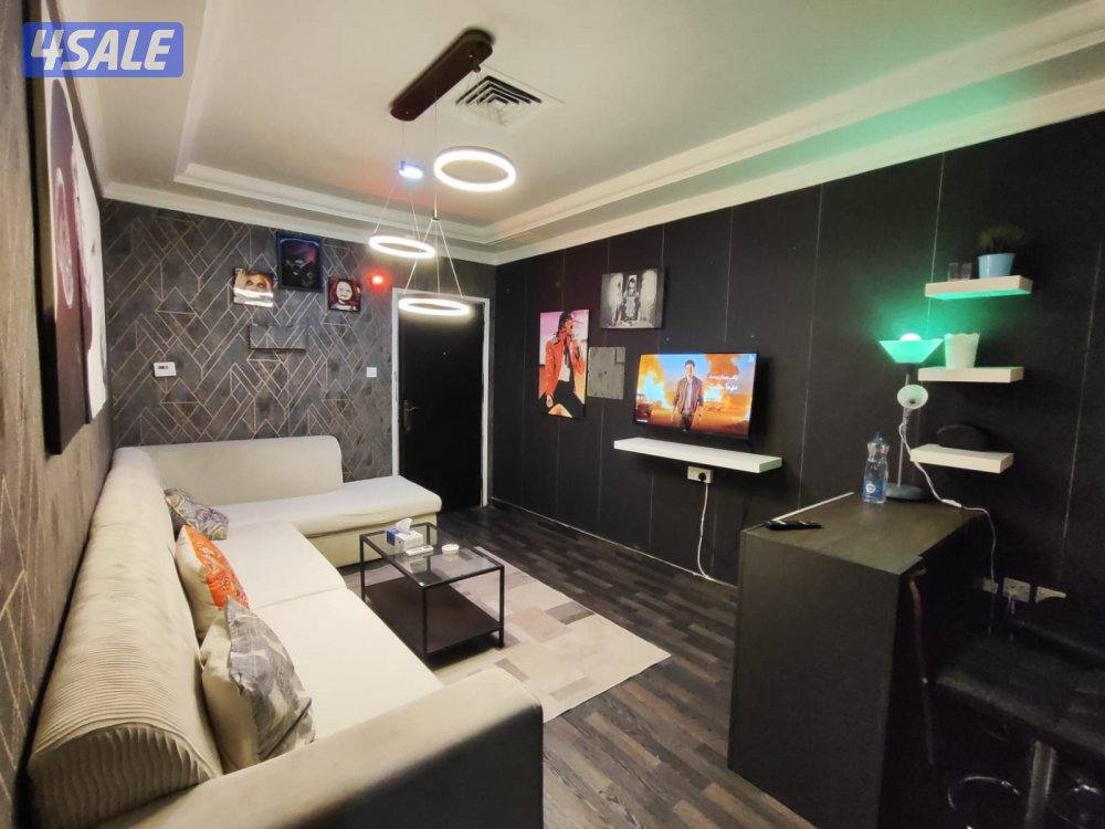 شقق للايجار حولي كويتين فقط فاضي وخلو غرفه صاله حمام مطبخ باركن8