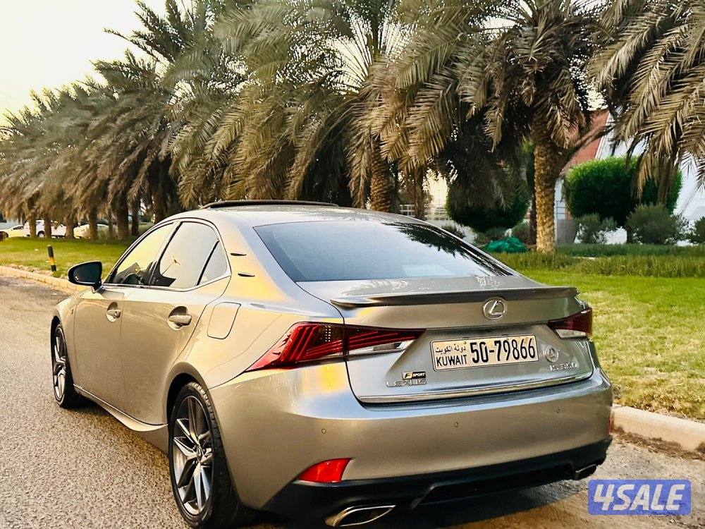 للبيع لكزس IS350F الساير صبغ الوكاله6