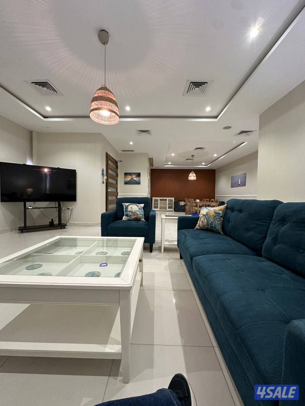 لا يوجد لا سنوي ولا شهري1