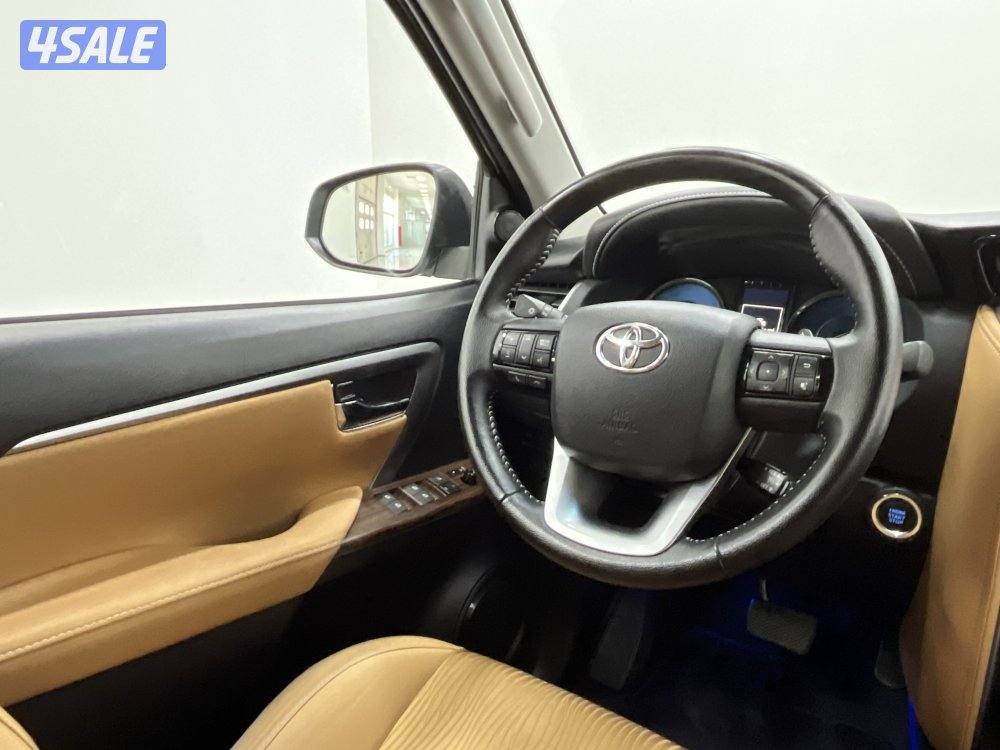 TOYOTA FORTUNER_N 23FT4H_U8