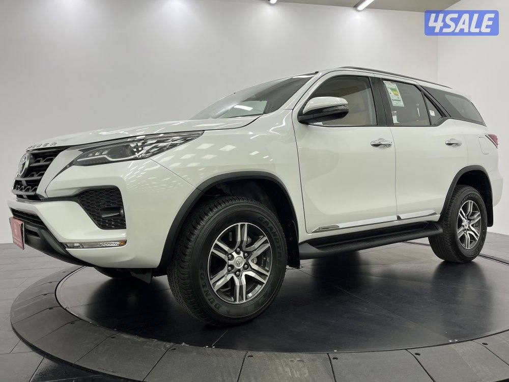 TOYOTA FORTUNER_N 23FT4H_U1