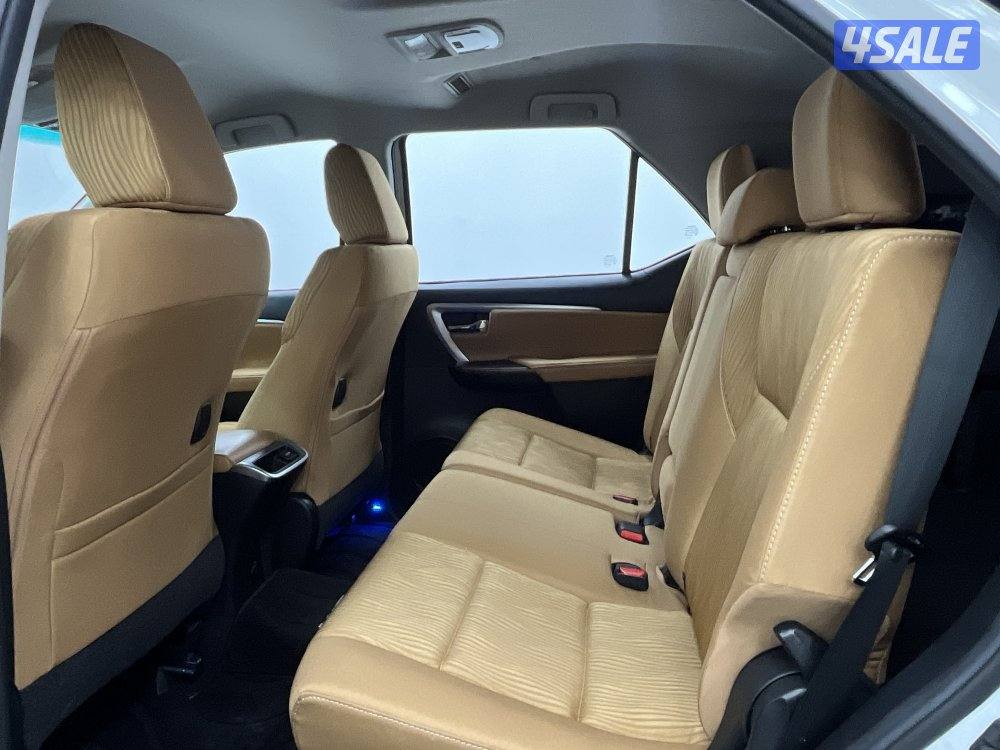TOYOTA FORTUNER_N 23FT4H_U3