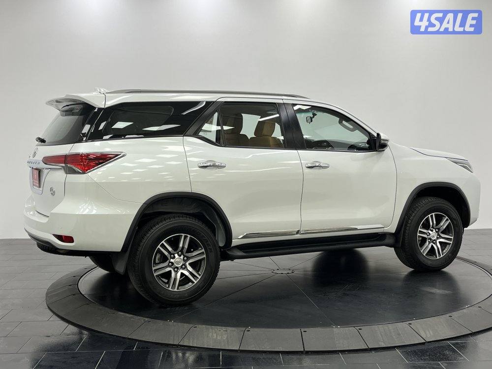 TOYOTA FORTUNER_N 23FT4H_U10