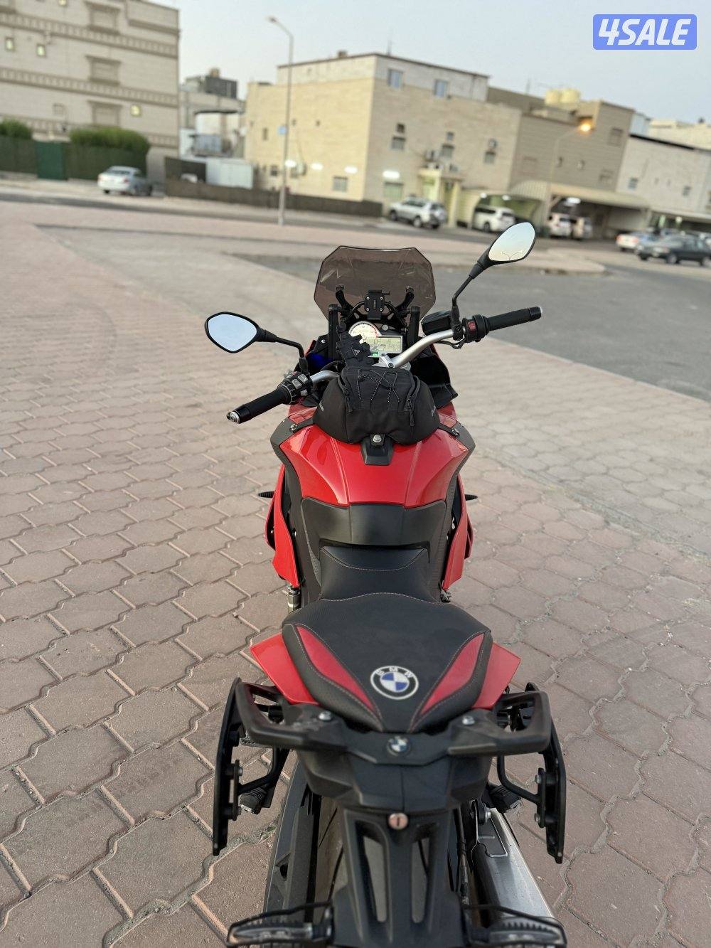 للبيع bmw xr s1000 ماشي 62 الف مديل 20168