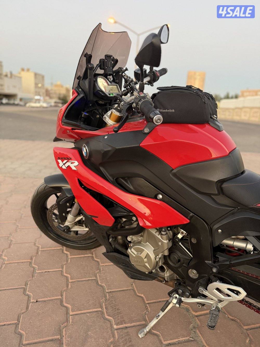 للبيع bmw xr s1000 ماشي 62 الف مديل 20169