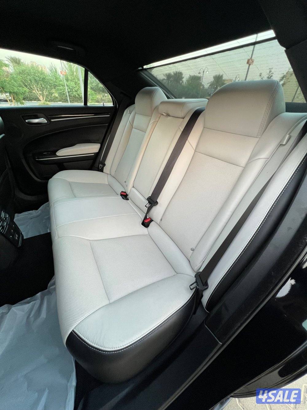 📍كرايزلر s عداد 70 km📍8