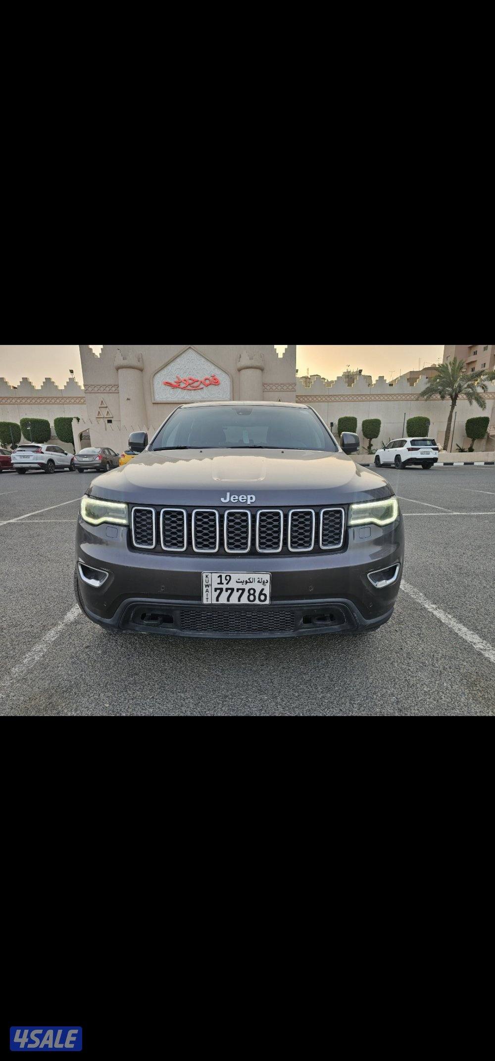 جراند شيروكي جلد تان 2021 .. لاريدو5