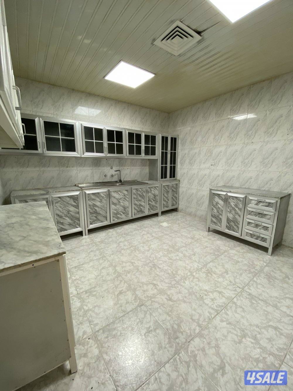 للايجار دور كامل مع بلكونه بسلوي قطعه ١٢ تشطيب ديولكس3