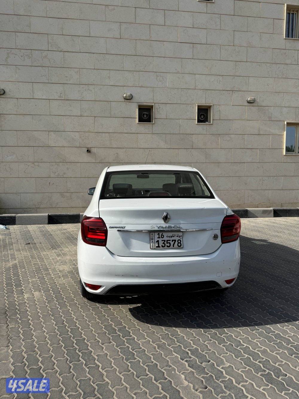 رينو سيمبول موديل ٢٠١٩ ابيض لا تحتاج اي شي بيعه سريعة5