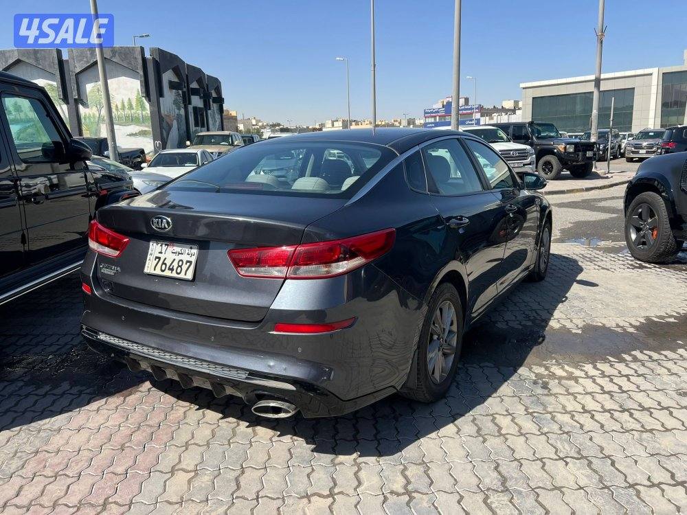كيا أوبتيما1