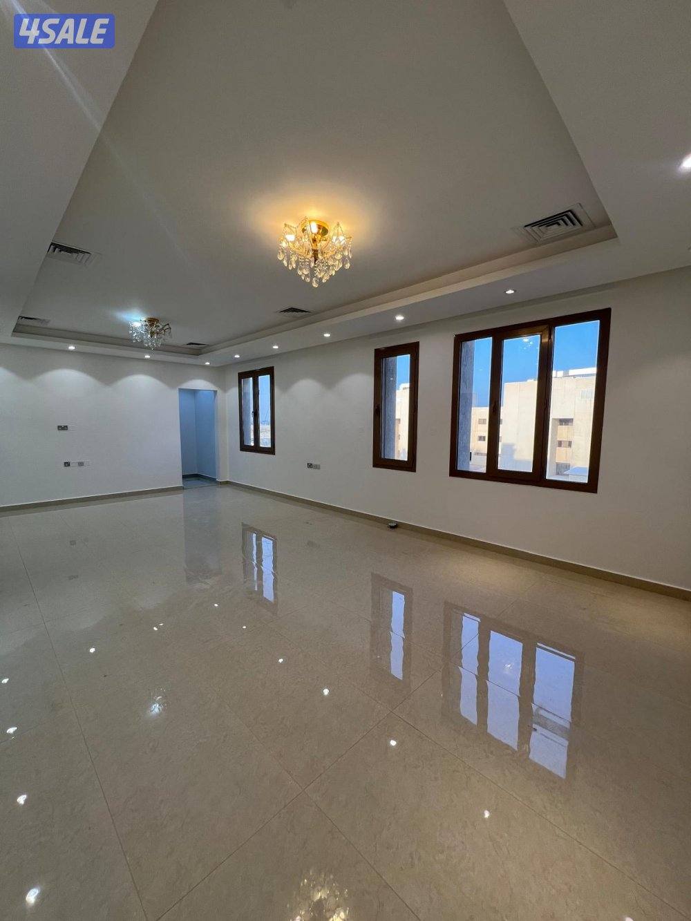 للإيجار دور راقي في جابر الأحمد0