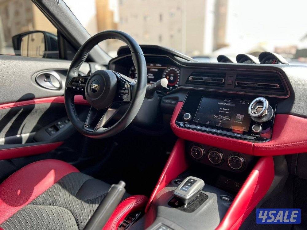 نيسان Z موديل 2023 وكاله ماشي 200011