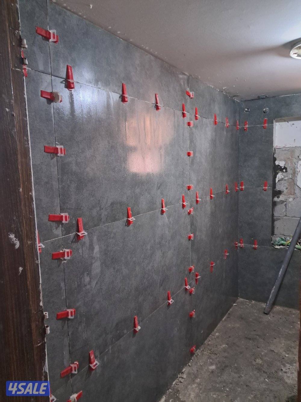 معلم لتركيب السراميك والباركيه فوق الماشى4