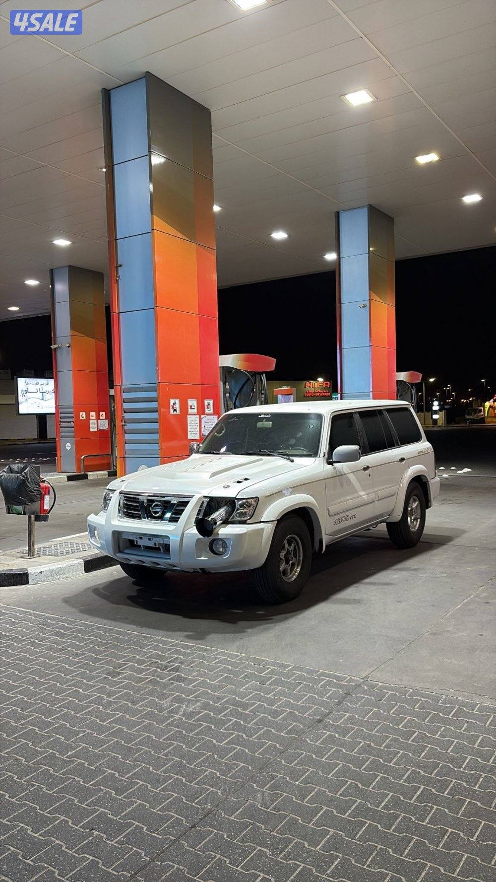 ٢٠٠٢ كلج كمبيوتر عليه شغل مكينه0