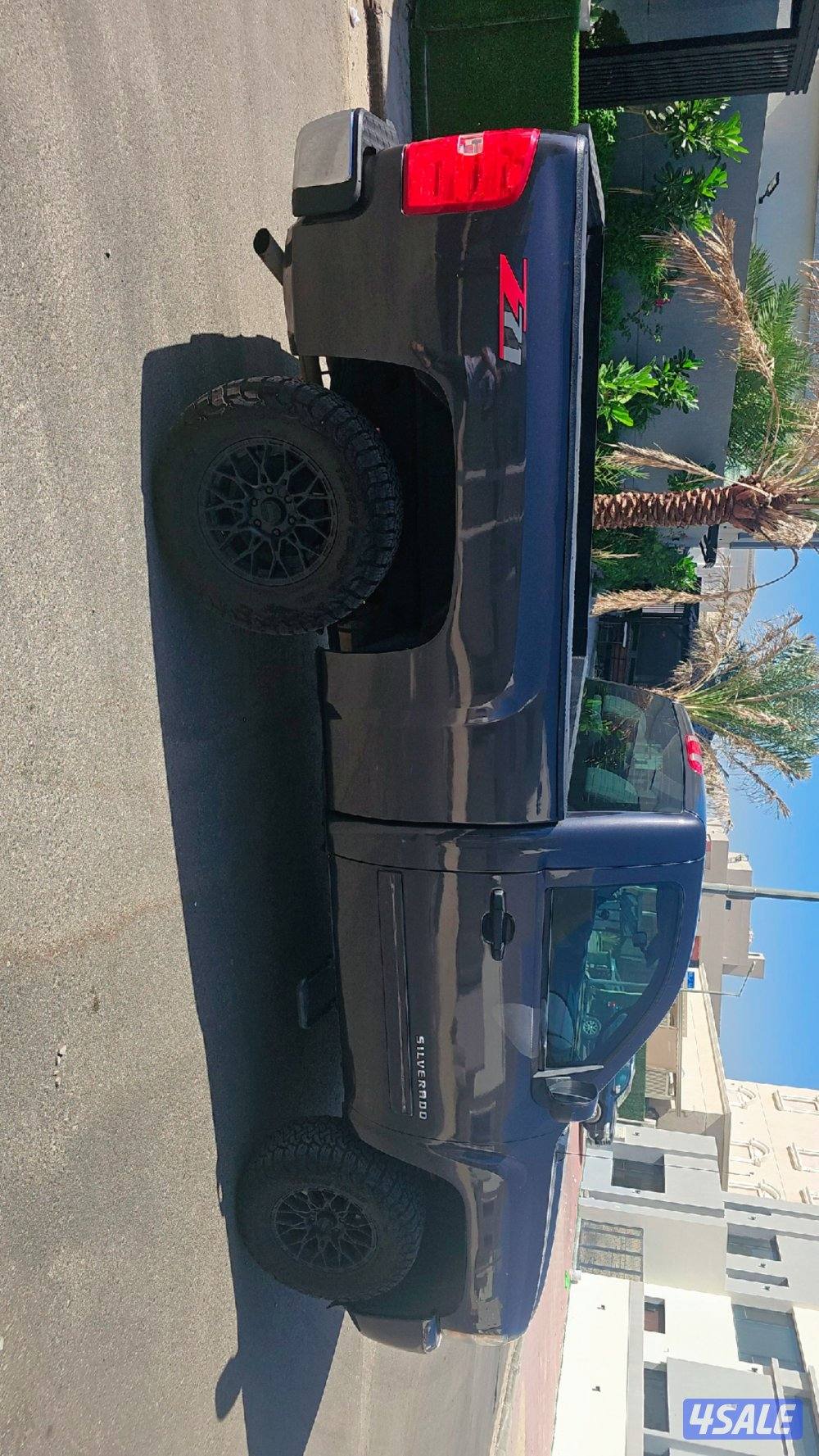 للبيع سلفرادو ٢٠١٠1