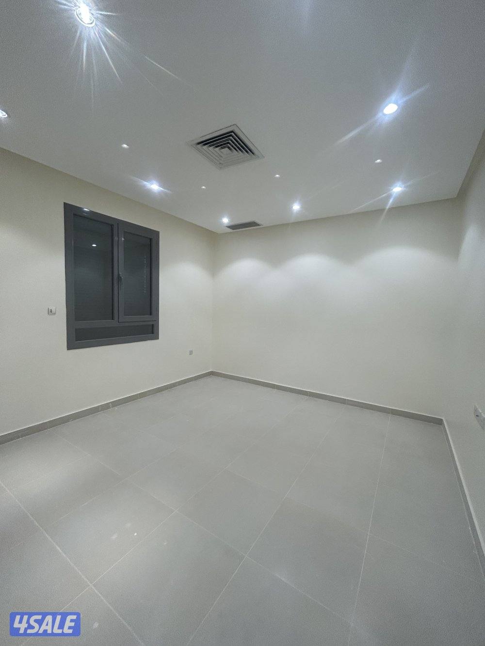 للإيجار في الصديق شقق3