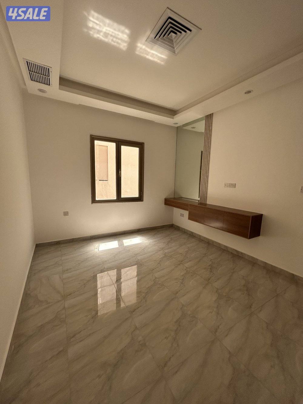 للإيجار في الصديق شقق5