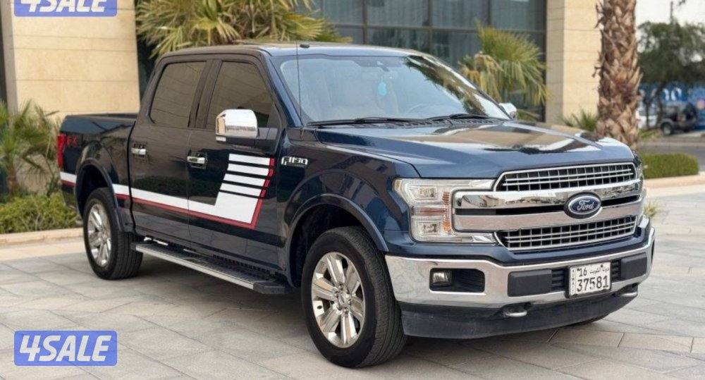 للبيع فورد وانيت لاريت 2018 صبغ الوكاله الكويت نظيف جداً ماشي 2634