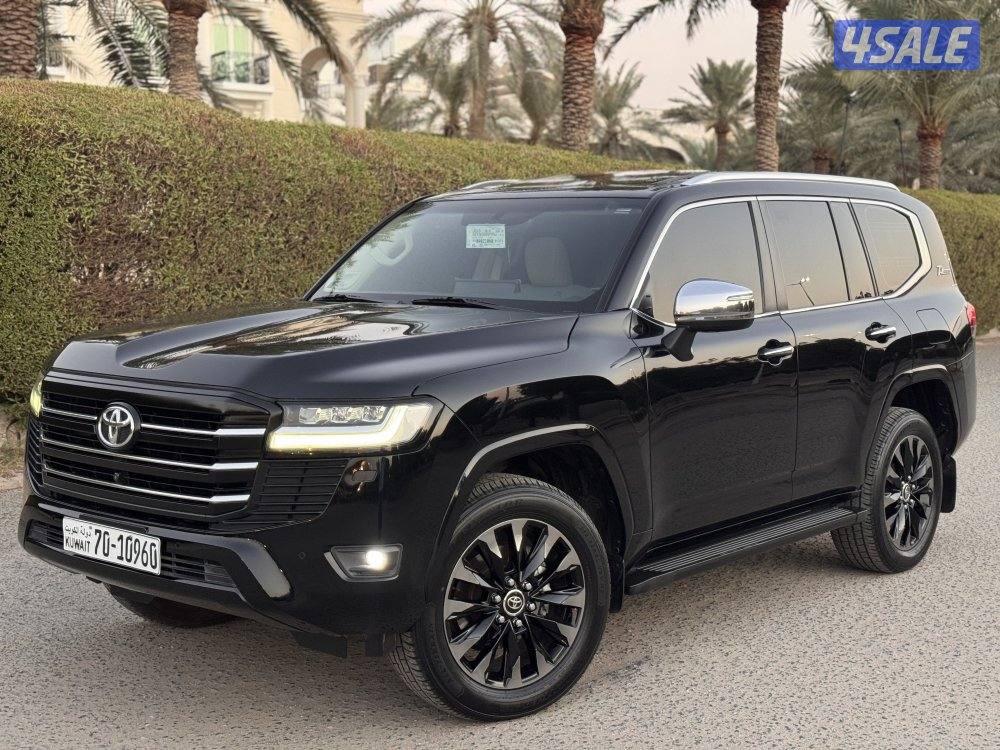 لاند كروزر 2022 VX صبغ الوكاله0