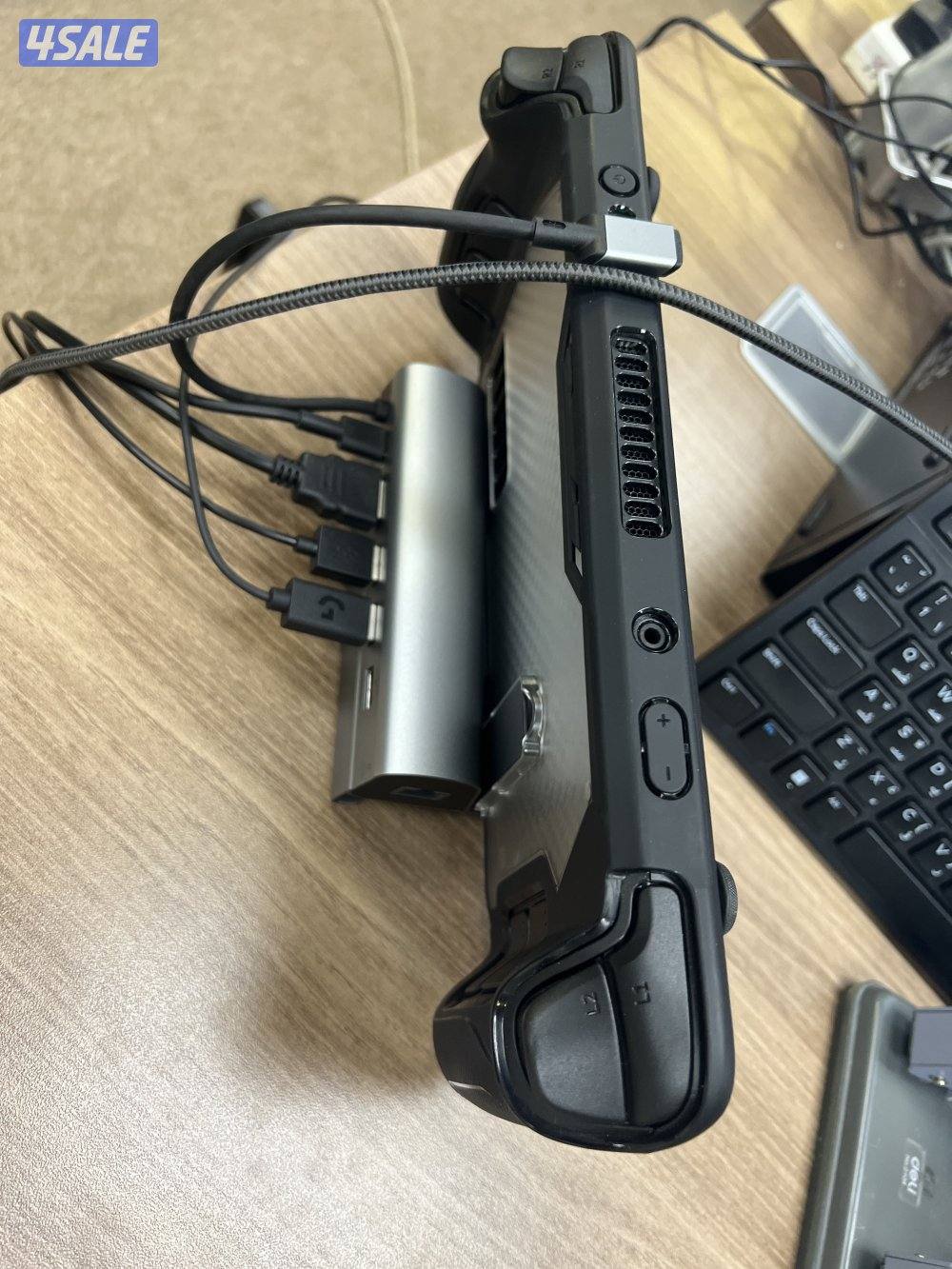 Steam deck oled 1tb. ستيم ديك ١ تيرا اوليد. مع ستاند وماوس وايرلس3