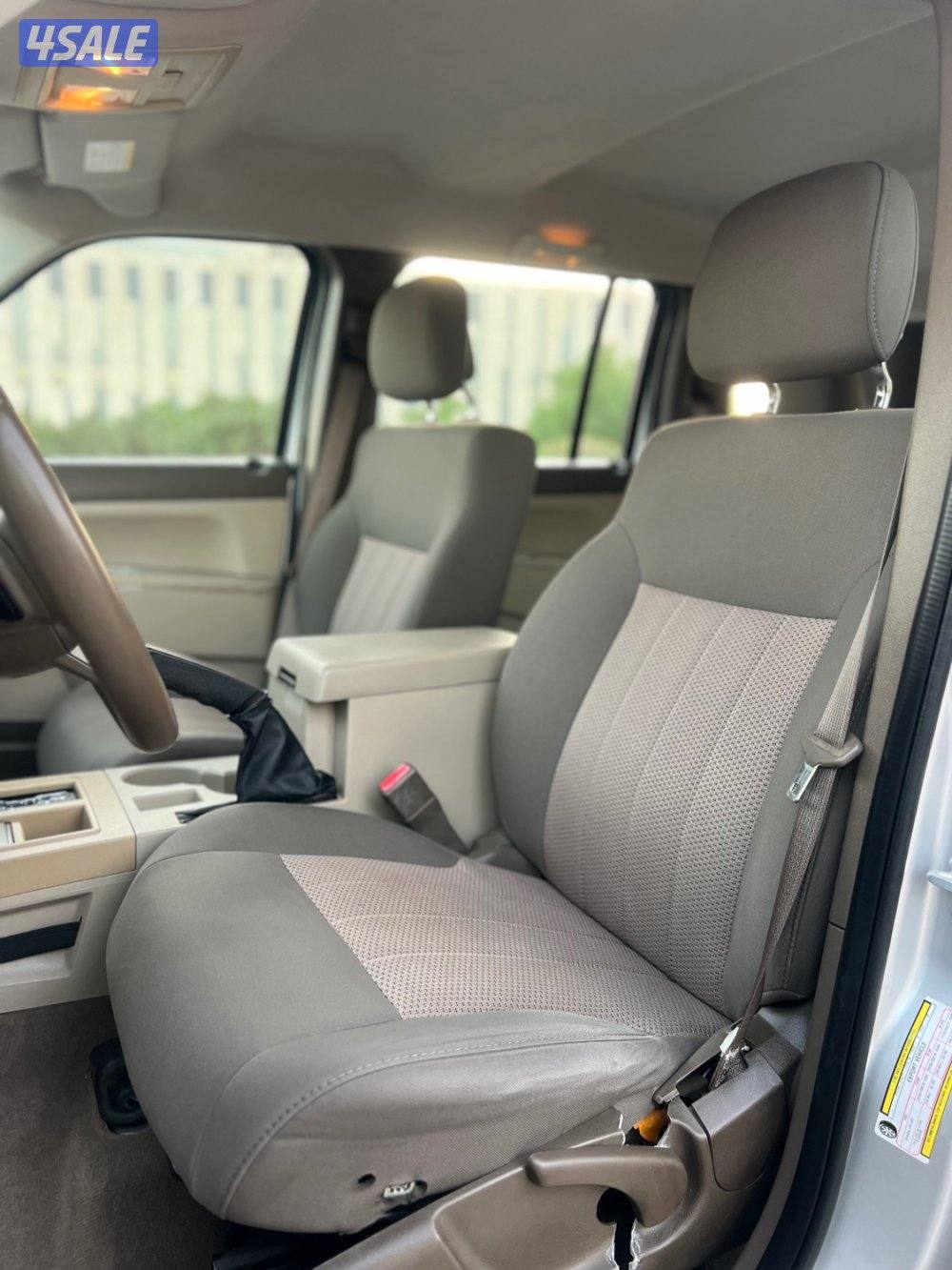 شيروكي سبورت 2011 عداد 173 الف دبل قير بحاله الوكاله6