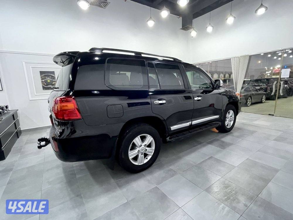 لاند كروزر GXR V89