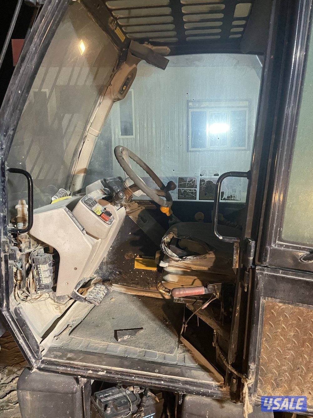 للبيع رافعه شوكيه تلسكوبيه3