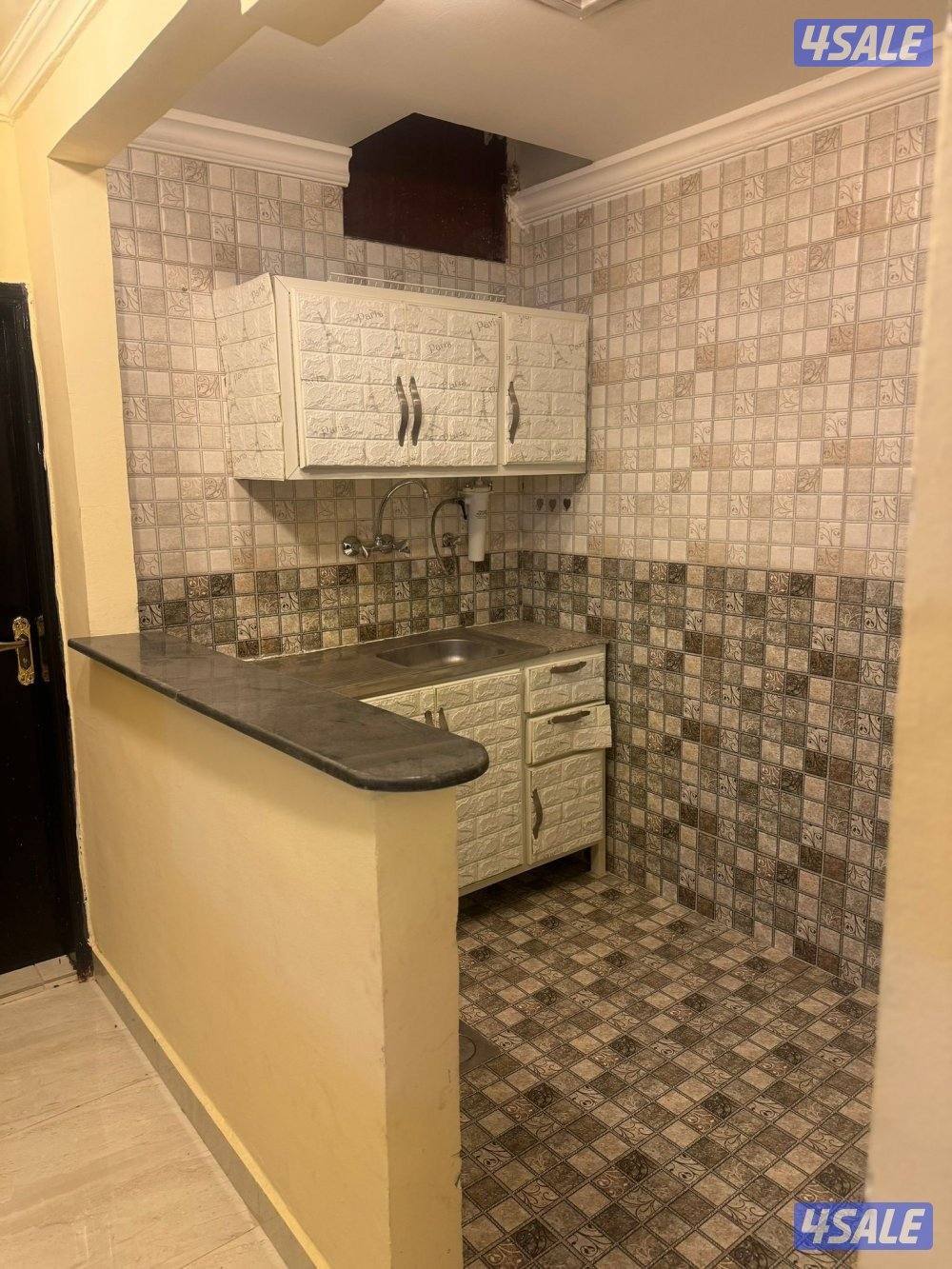 شقه للايجار بحوالي3