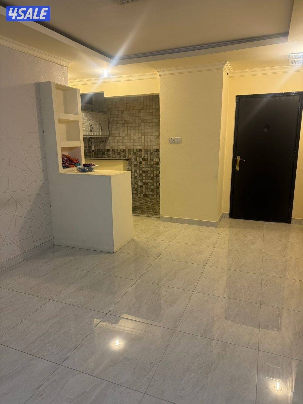 شقه للايجار بحوالي4