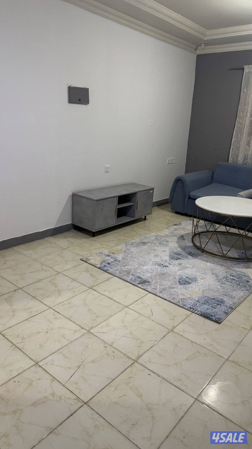 شقه للايجار بحوالي10