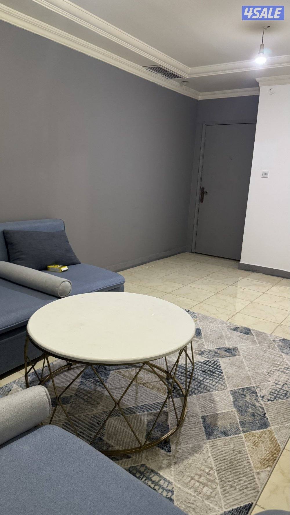 شقه للايجار بحوالي11