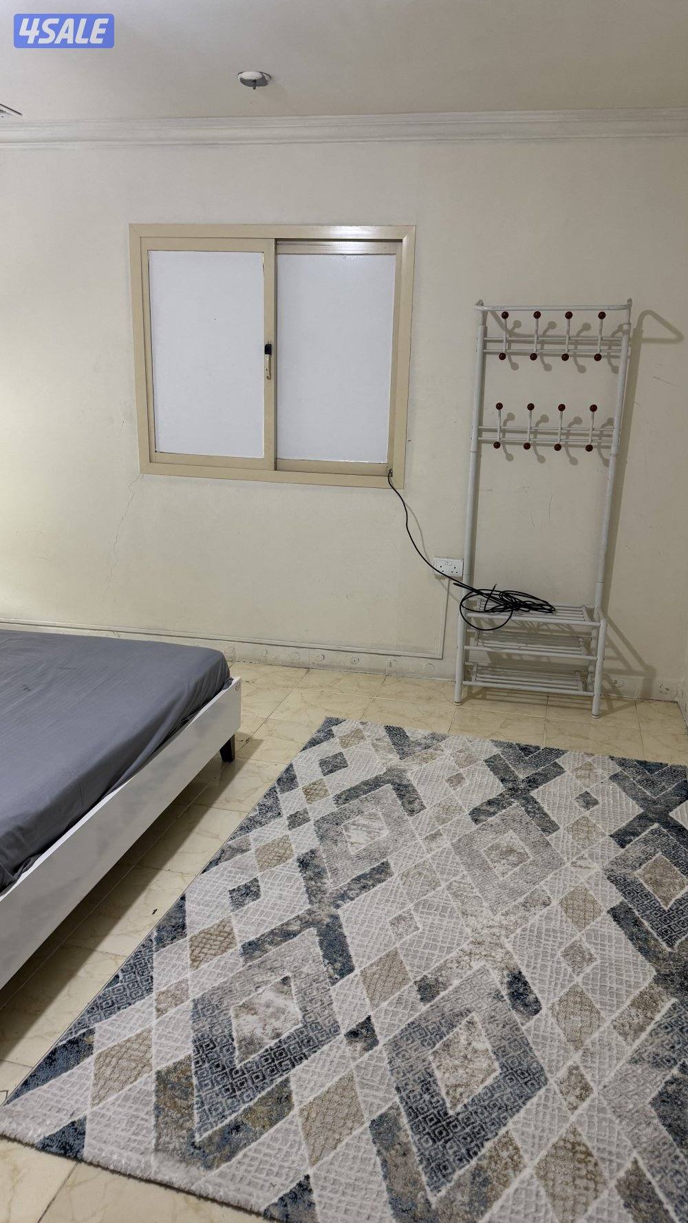 شقه للايجار بحوالي12