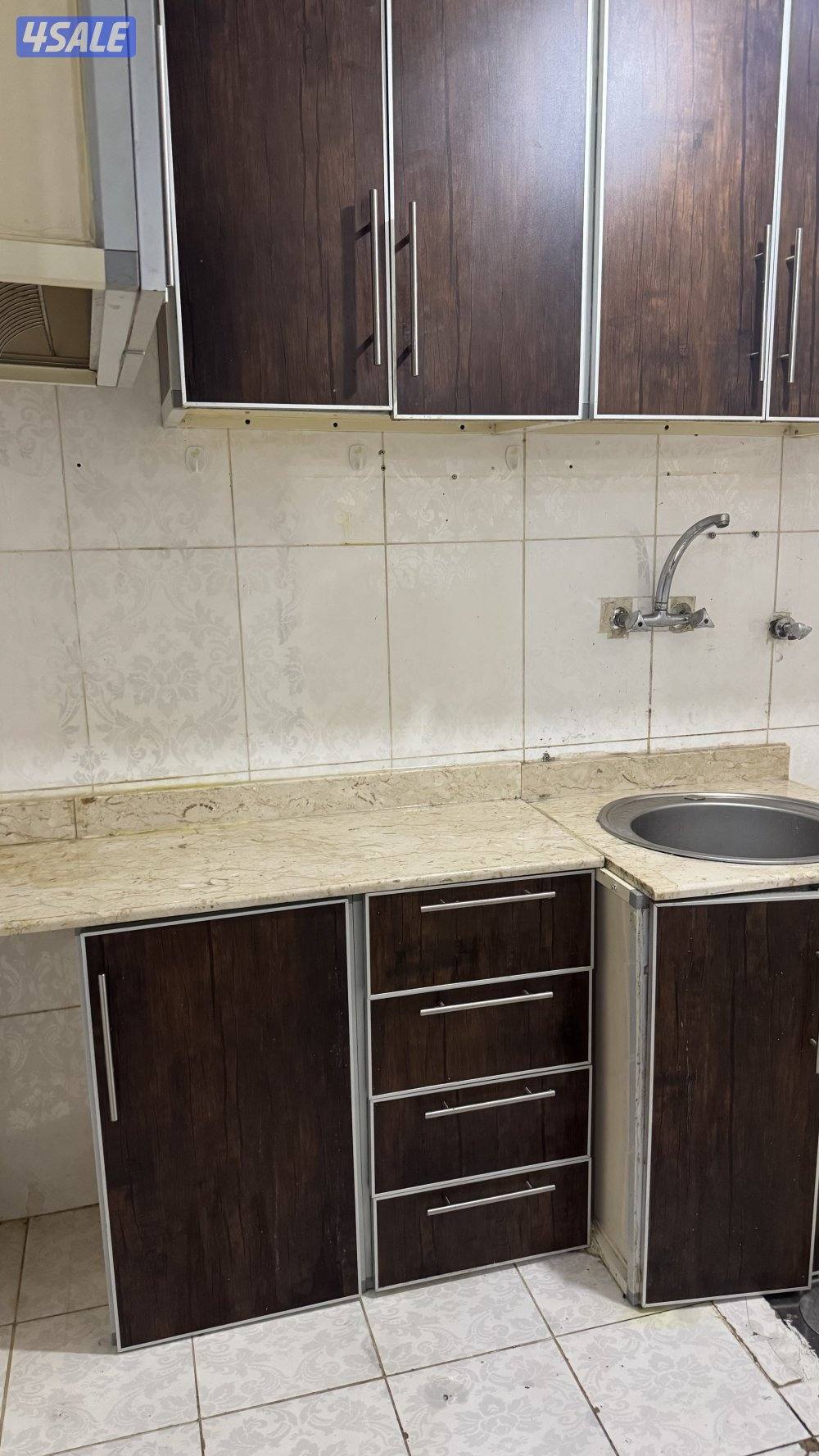 شقه للايجار بحوالي14