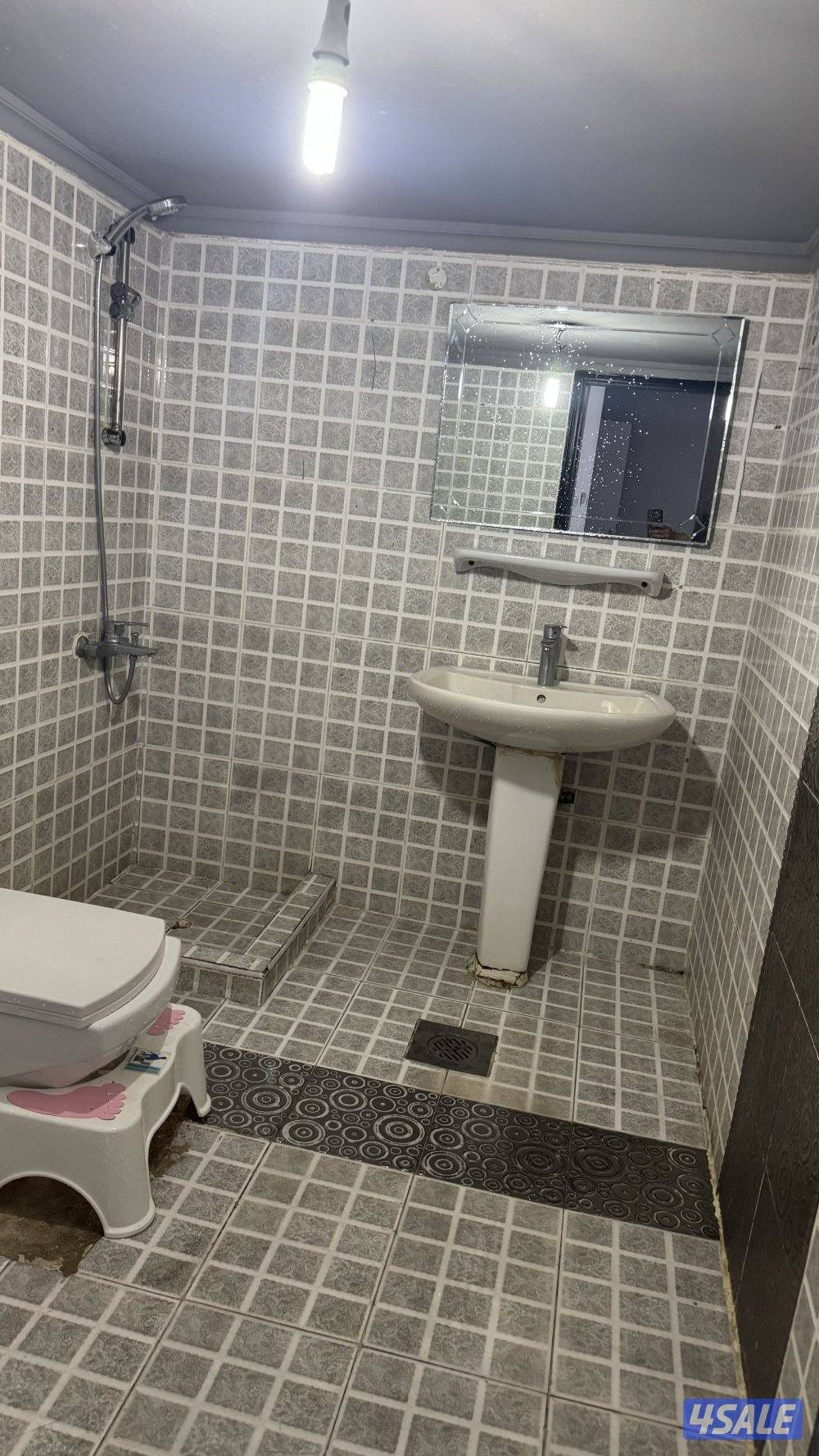 شقه للايجار بحوالي15