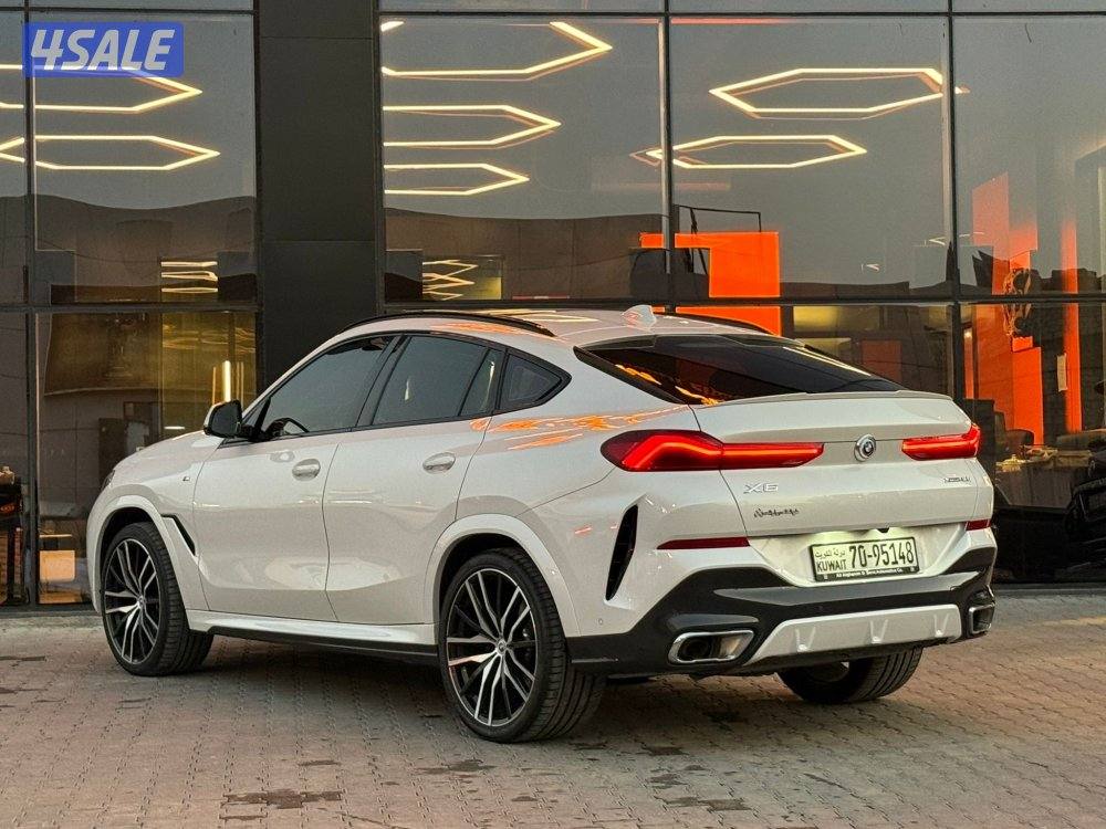 BMW X6 XDRIVE 40i _2023 صبغ الوكالة5