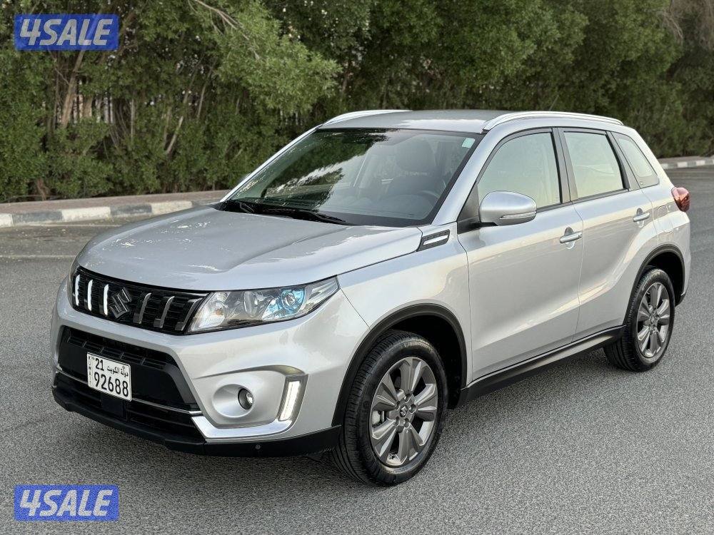 سوزوكي فيتارا 2023 عداد 40 فقط شبه جديد0