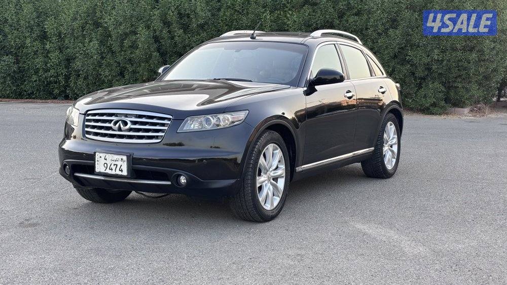 للبيع انفينيتي FX بحالة ممتازه0