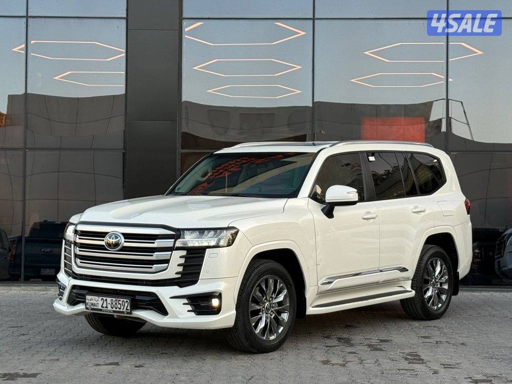 LAND CRUISER GXR AERO S _2023 عداد 36 الف فقط2