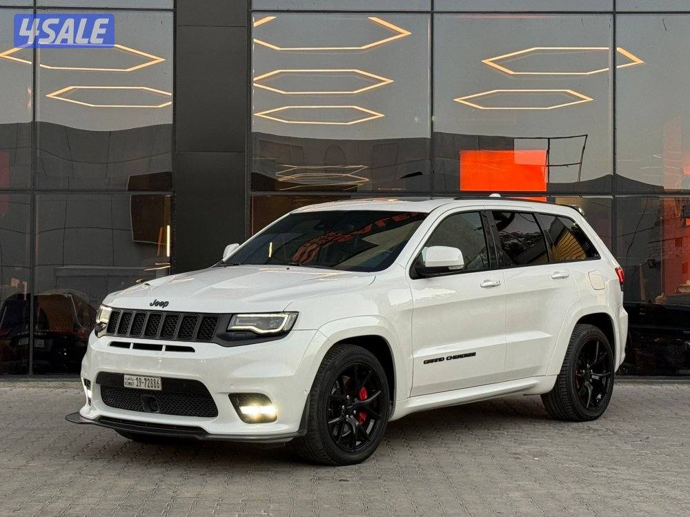 GRAND CHEROKE SRT V8 _20211