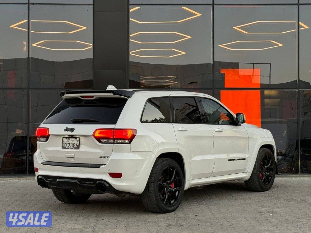 GRAND CHEROKE SRT V8 _20215