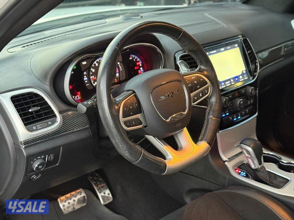 GRAND CHEROKE SRT V8 _20217