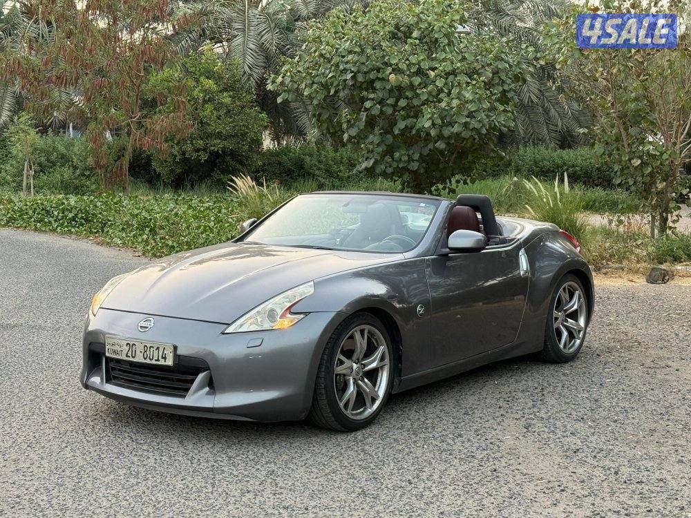 للبيع نيسان Z370 كشف موديل 2012 كامل المواصفات0