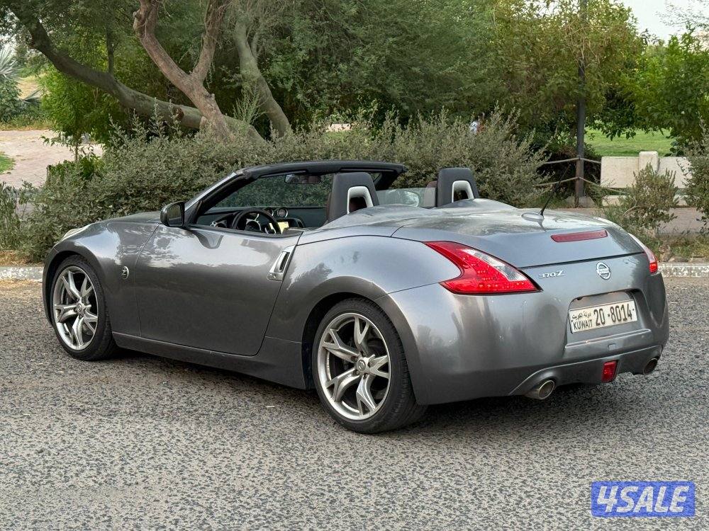للبيع نيسان Z370 كشف موديل 2012 كامل المواصفات5