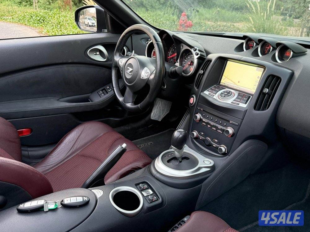 للبيع نيسان Z370 كشف موديل 2012 كامل المواصفات8