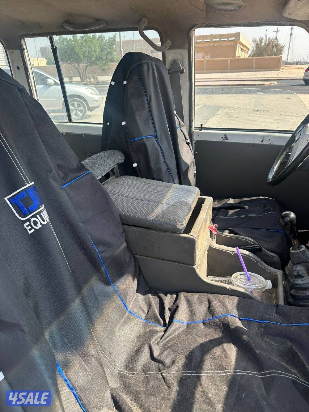 سفاري 1993 قير ومكينه زينين بس يبيله شغل4