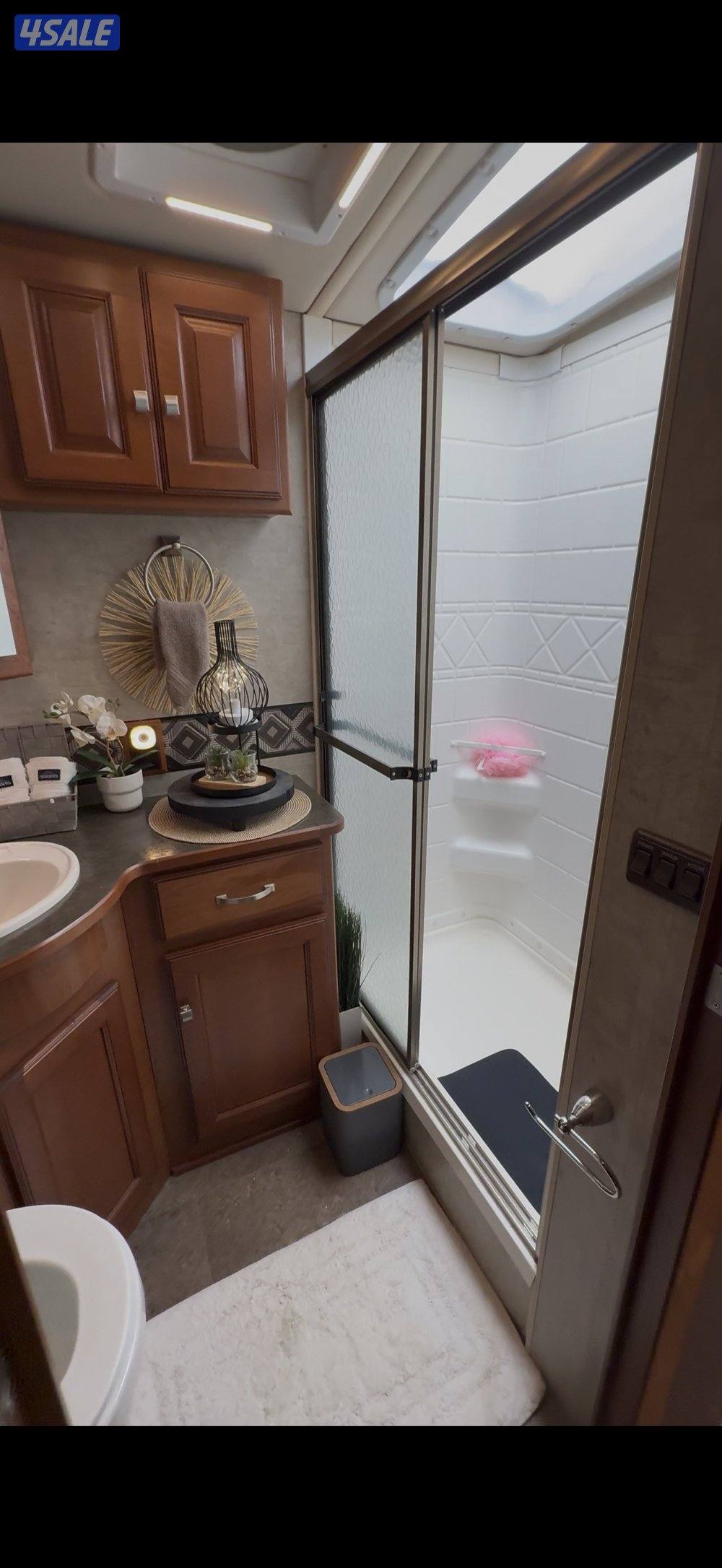 كرفان 2014 winnebago11