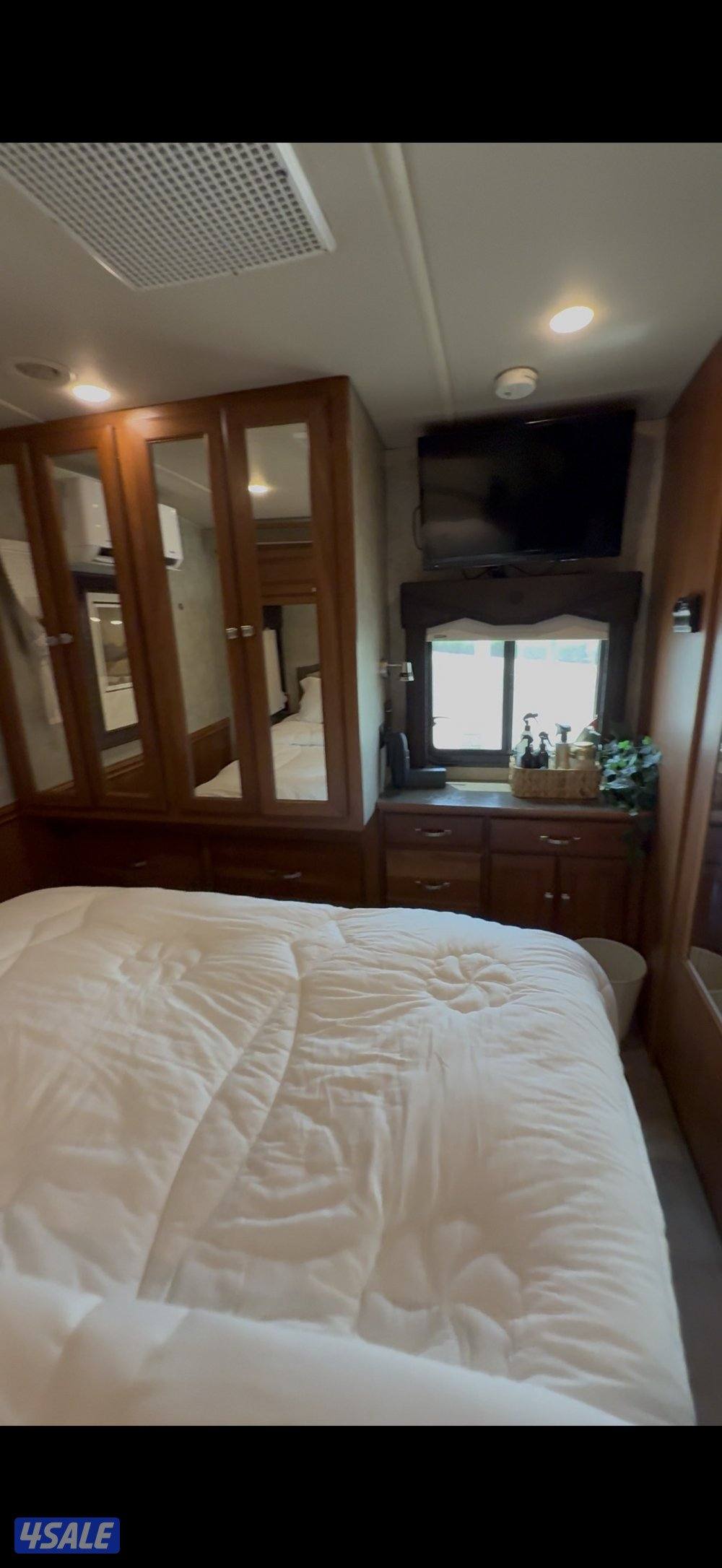 كرفان 2014 winnebago14