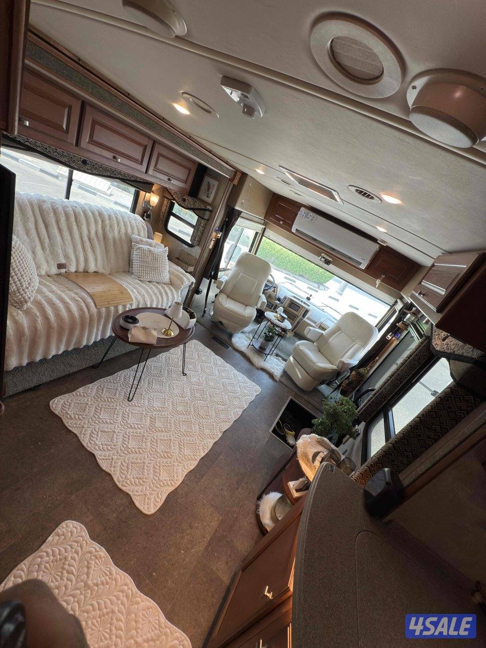 كرفان 2014 winnebago15