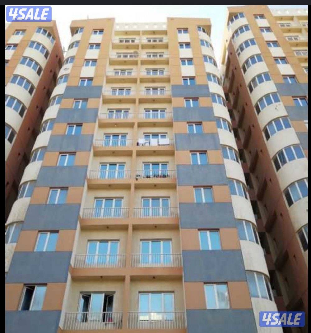 شفة للبيع بأبراج المهنا إطلالة مميزة وبحرية2